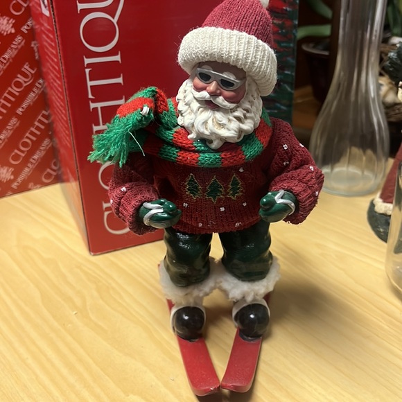 Clothtique Possible Dreams Santa's Slalom 2001 - Picture 2 of 3